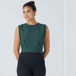 Halara Patitoff™ Flow Pet Hair Resistant Crew Neck Sleeveless Cropped Yoga Tank